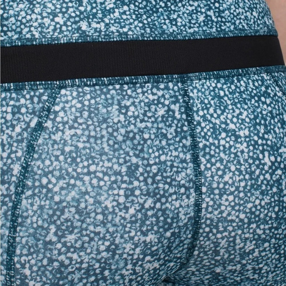 Lululemon inspire II pebble parfait size 4 leggings excellent condition - Picture 4 of 5